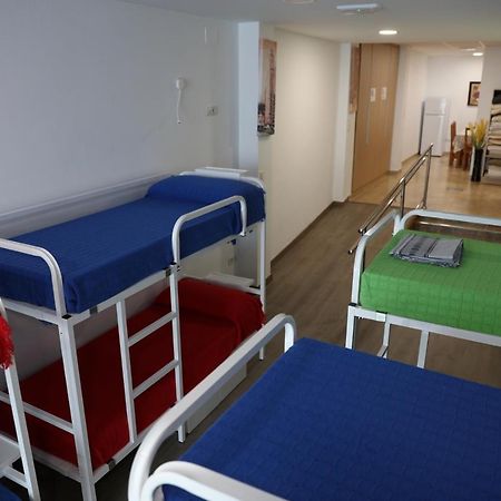 Albergue El Caminante Hostel Portomarin Ngoại thất bức ảnh